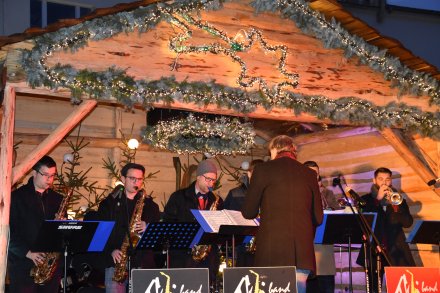 Występy podczas Strefy Białych Świąt